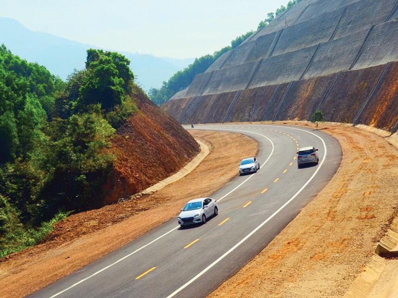 Lựa chọn nhà đầu tư thực hiện Dự án đường bộ cao tốc Bắc - Nam phía Đông