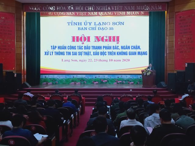 Tập huấn công tác đấu tranh phản bác, ngăn chặn thông tin xấu độc