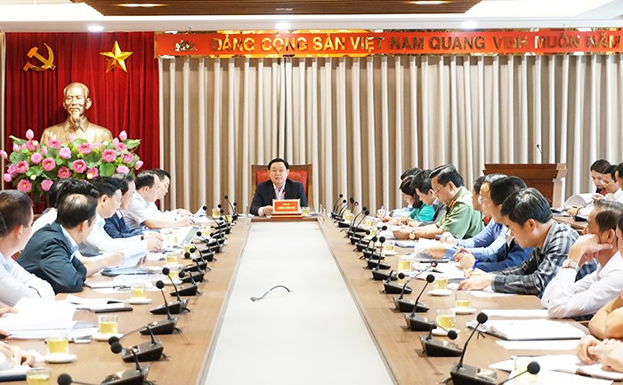 Thường trực Thành ủy Hà Nội họp chỉ đạo về tình hình liên quan đến Khu liên hiệp xử lý chất thải Sóc Sơn