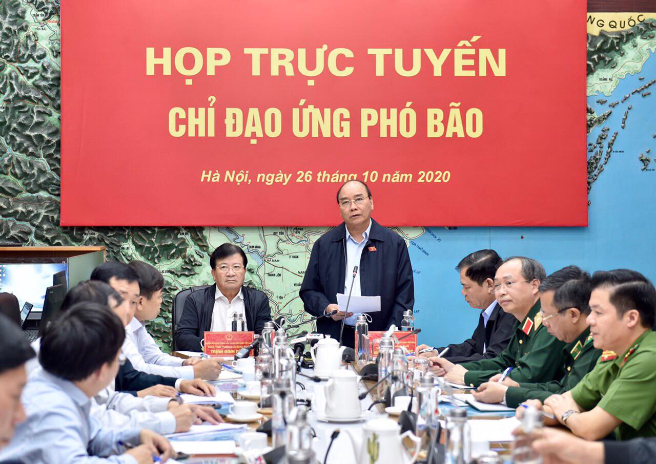 Thủ tướng Nguyễn Xuân Phúc Cần chủ động ứng phó với bão số 9