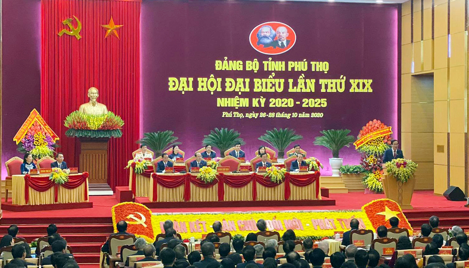 Phấn đấu thành tỉnh phát triển hàng đầu Trung du, miền núi phía Bắc