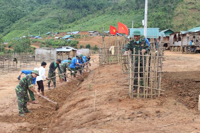 Các anh vẫn sống mãi trong lòng đồng bào Pa Cô