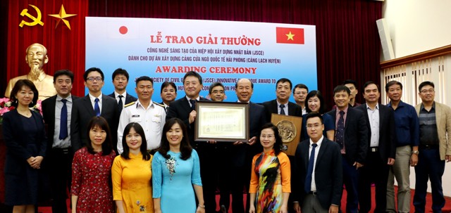 Dự án cảng Lạch Huyện nhận Giải thưởng Công nghệ sáng tạo