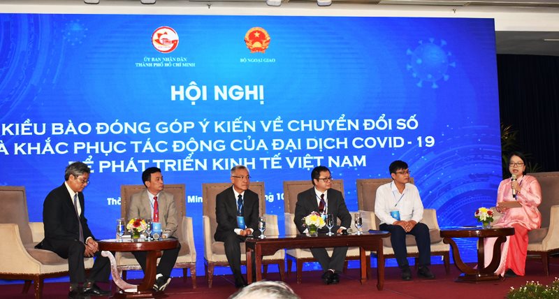 Tiếp thu ý kiến kiều bào, thúc đẩy phát triển kinh tế Việt Nam