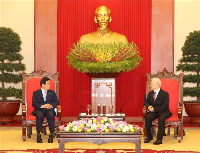 Tổng Bí thư, Chủ tịch nước Nguyễn Phú Trọng tiếp Chủ tịch Quốc hội Hàn Quốc