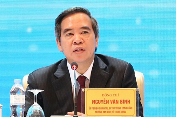 Đề nghị Bộ Chính trị xem xét thi hành kỷ luật đối với đồng chí Nguyễn Văn Bình
