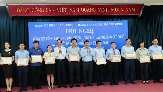 Đảm bảo chặt chẽ, sâu sát, đúng nguyên tắc, thủ tục quy định