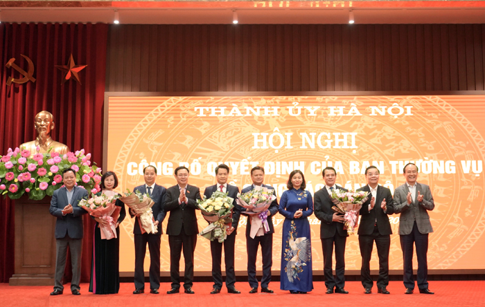 Hà Nội Trao Quyết định chuẩn y, phân công Trưởng 4 ban Đảng và Chủ nhiệm Ủy ban Kiểm tra Thành ủy