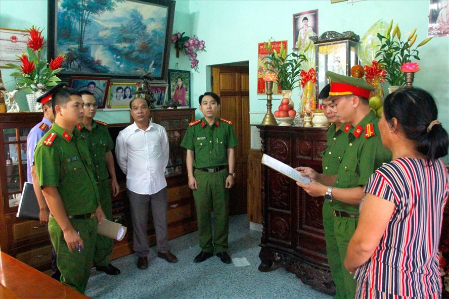 Bắt giam Chủ tịch Chi hội nghề cá biển thị trấn Thuận An