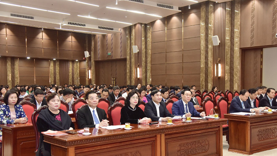 Hành động quyết liệt đưa nghị quyết vào cuộc sống, nhất là những vấn đề dân sinh bức xúc