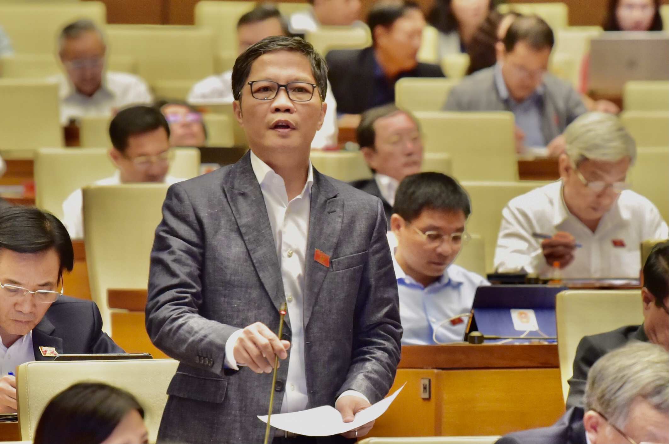 Đến năm 2025 hoàn thành mục tiêu cấp điện cho các hộ dân miền núi, biên giới, hải đảo