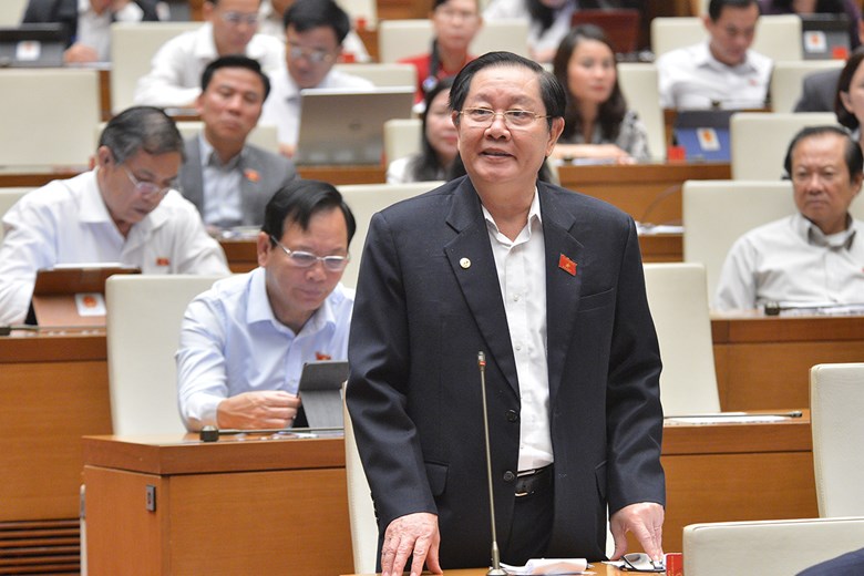 Nếu phát hiện cán bộ ngành Nội vụ vi phạm đạo đức công vụ thì cung cấp thông tin cho Bộ trưởng