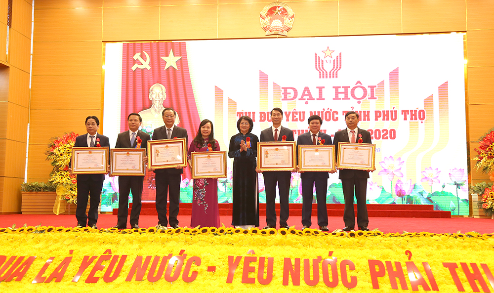 Đoàn kết, sáng tạo, thi đua xây dựng tỉnh Phú Thọ phát triển nhanh và bền vững