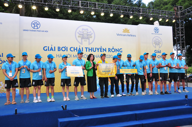 Sôi nổi Giải Bơi chải thuyền rồng Hà Nội mở rộng