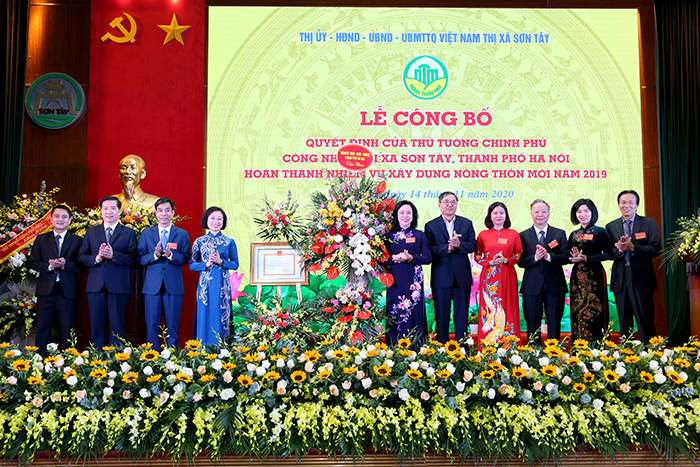 Thị xã Sơn Tây đón nhận Quyết định của Thủ tướng Chính phủ công nhận đạt chuẩn nông thôn mới