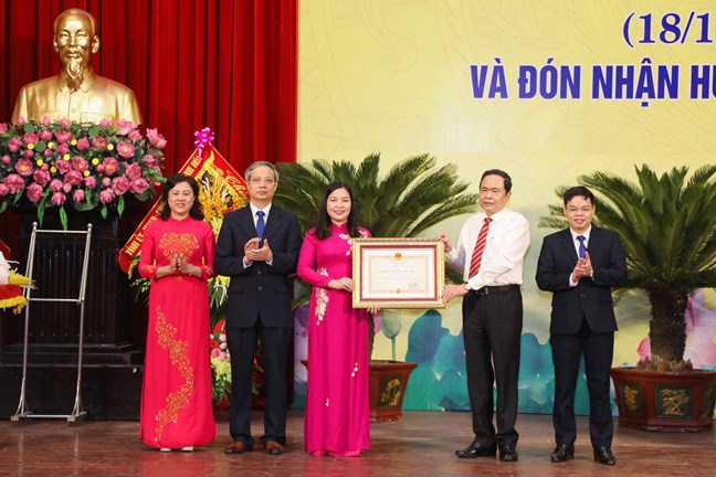 MTTQ Việt Nam tỉnh Thanh Hóa đón nhận Huân chương Độc lập hạng Nhất