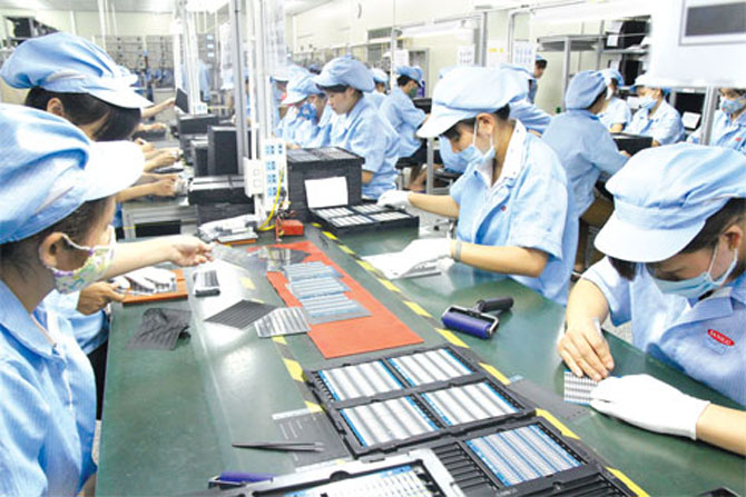 Đi trước công nghệ để giải bài toán kinh tế