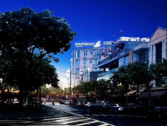 Bamboo Airways tặng hàng trăm vé bay 0 đồng