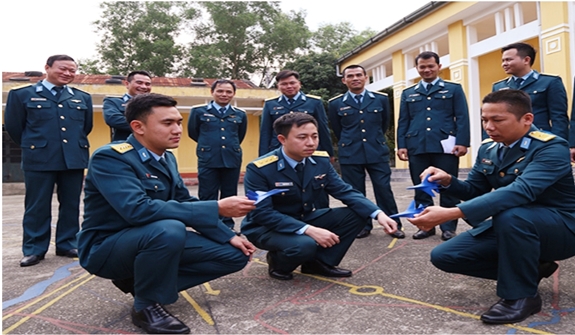 Phát huy truyền thống quyết chiến, quyết thắng của Quân đội trong sự nghiệp bảo vệ Tổ quốc hiện nay