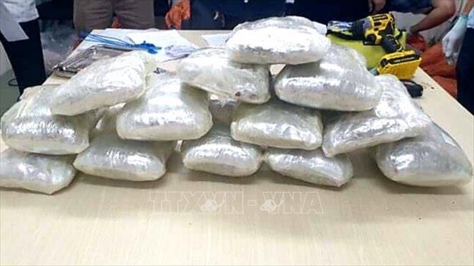 Phát hiện hơn 20 kg ma túy trong kiện hàng gửi chuyển phát nhanh
