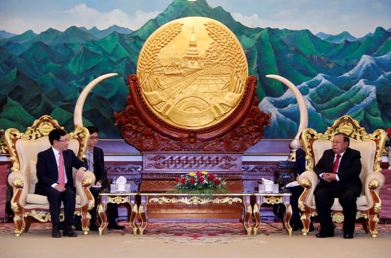 Phó Thủ tướng, Bộ trưởng Ngoại giao Phạm Bình Minh chào xã giao Lãnh đạo Cấp cao Lào