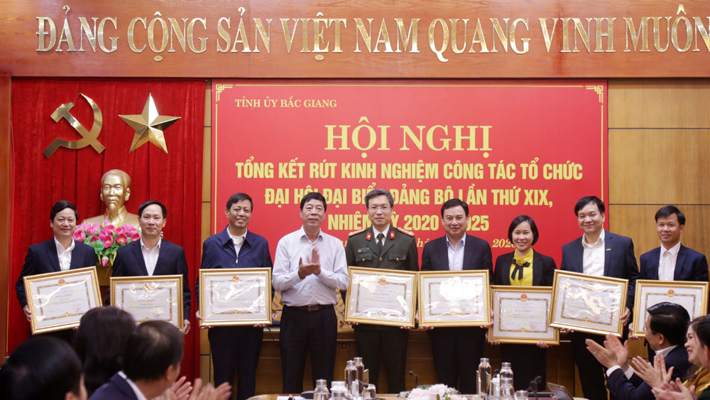 Bắc Giang tổng kết, rút kinh nghiệm tổ chức Đại hội Đảng bộ tỉnh