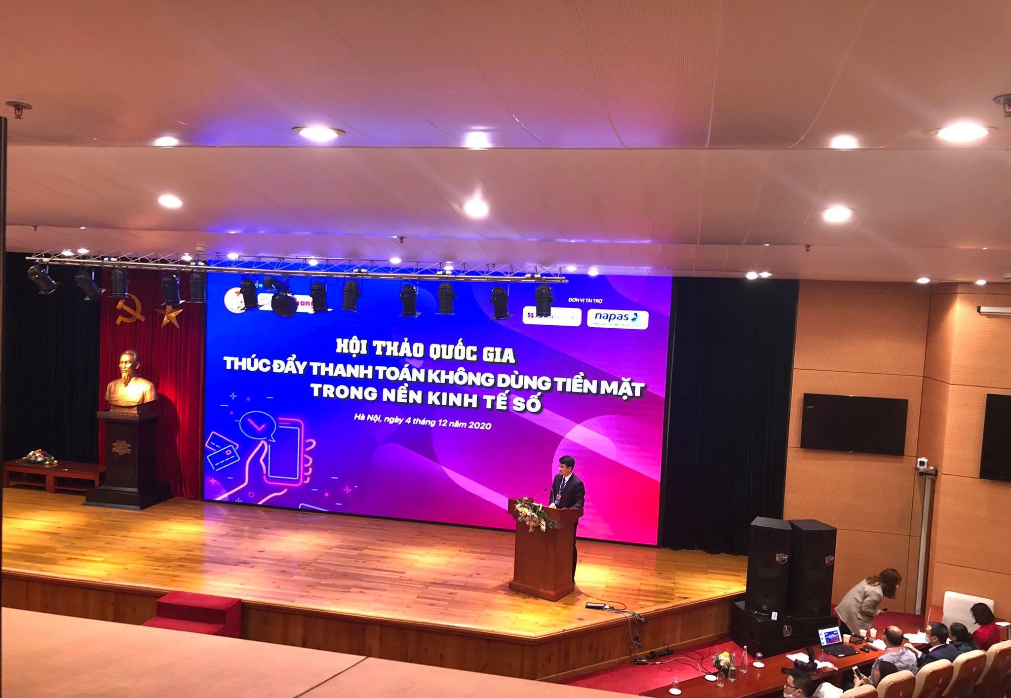 Thanh toán qua Internet, di động tăng mạnh cả về lượng và giá trị