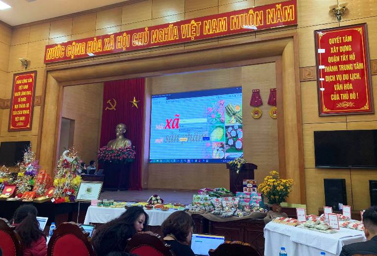Đánh giá và phân hạng sản phẩm OCOP trên địa bàn một số quận, huyện của thành phố Hà Nội