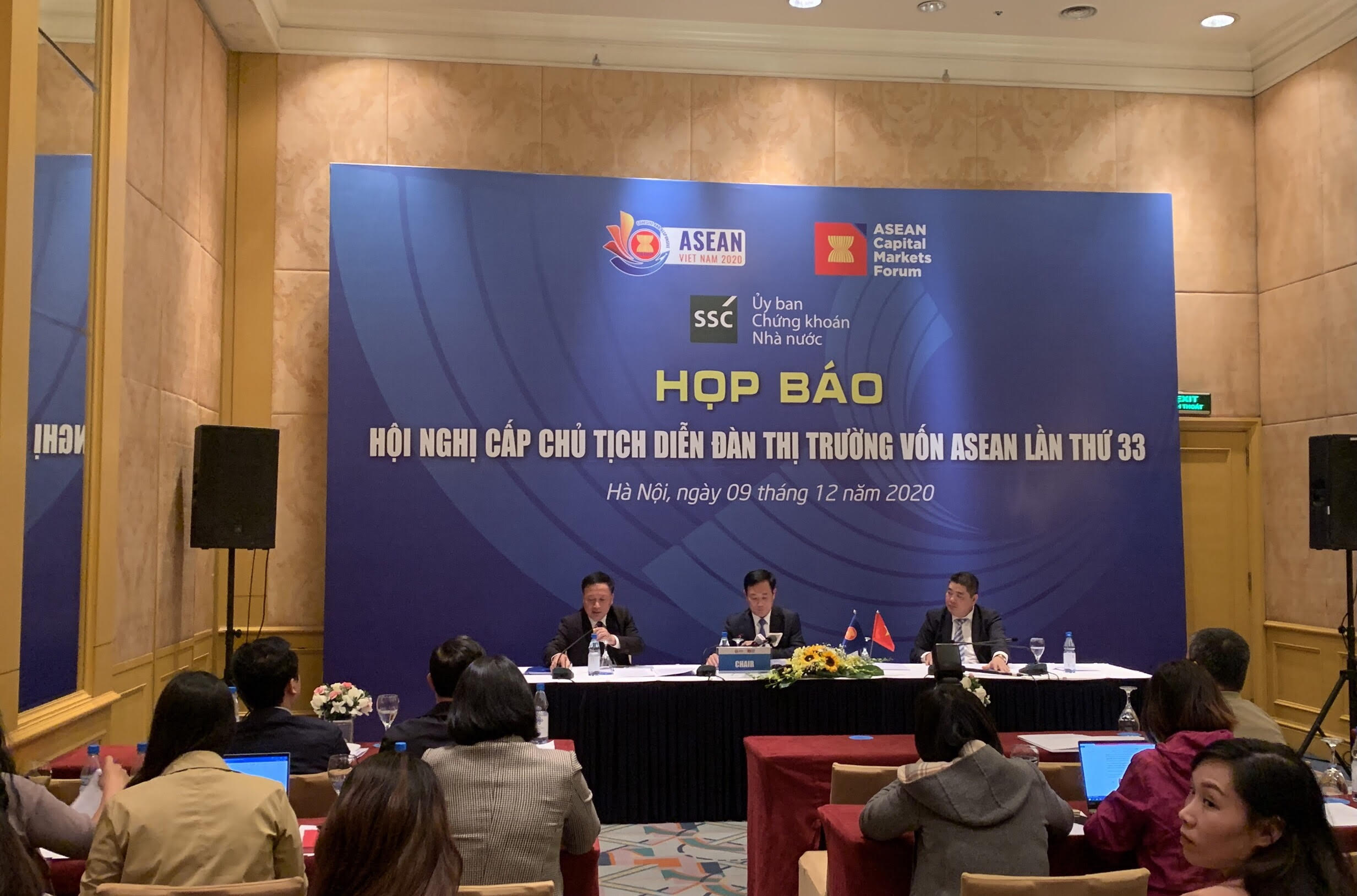Thị trường Vốn ASEAN chủ động thích ứng trôi bối cảnh dịch bệnh COVID-19