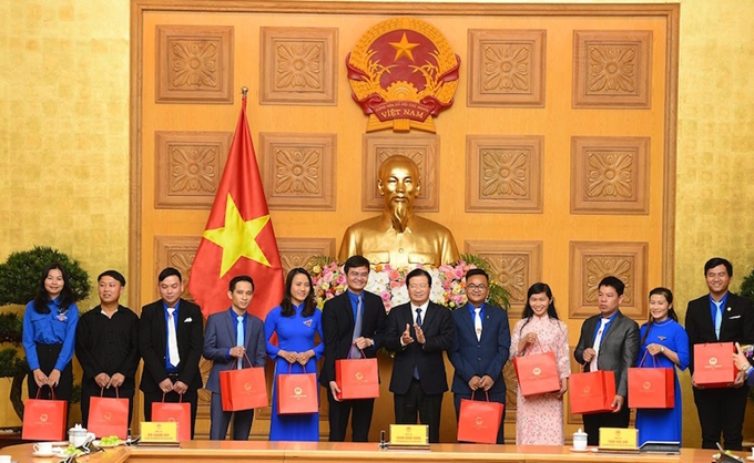 Phát huy trí tuệ và khát vọng tuổi trẻ
