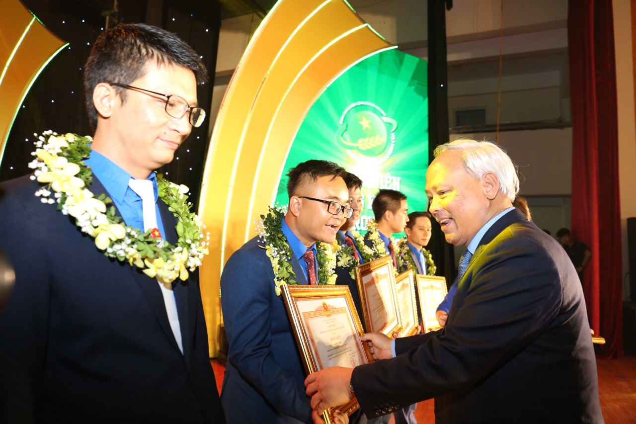 56 “nhà nông trẻ xuất sắc” nhận giải thưởng Lương Định Của năm 2020