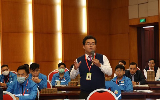 Bồi dưỡng, chăm lo và phát huy tài năng trẻ Việt Nam