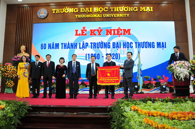 Sống động 60 năm thành lập Trường đại học Thương mại