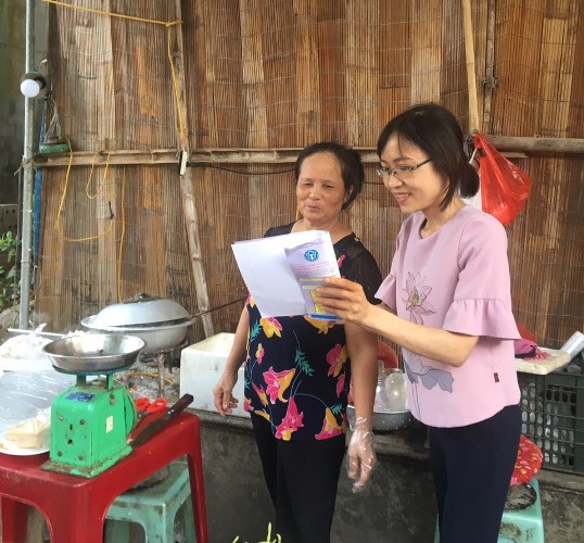 Người “truyền lửa” để đưa chính sách BHXH tự nguyện, BHYT hộ gia đình đến với người dân