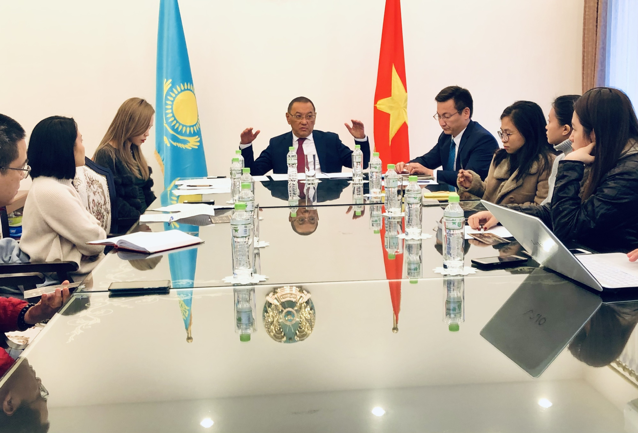 Thúc đẩy quan hệ hợp tác Việt Nam - Kazakhstan