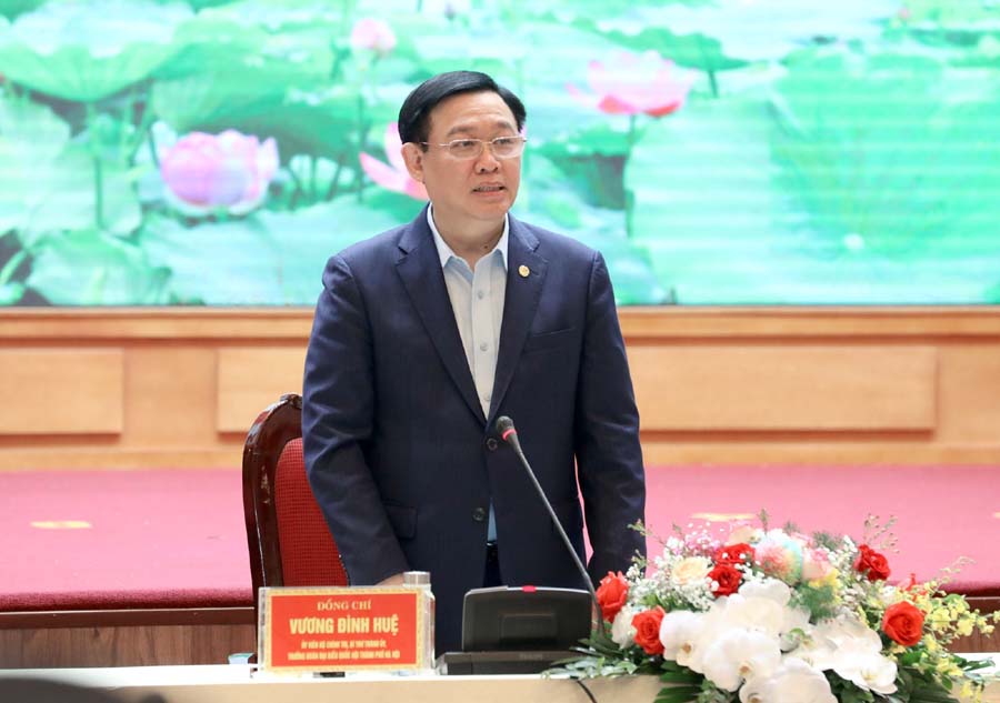 Bí thư Hà Nội gửi thư khen vụ khám phá vận chuyển trái phép gần 30 nghìn tỷ đồng