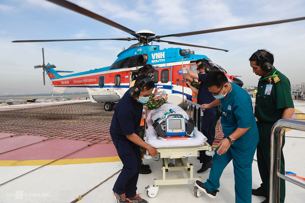 Sân bay trực thăng tại bệnh viện đầu tiên của Việt Nam chính thức hoạt động