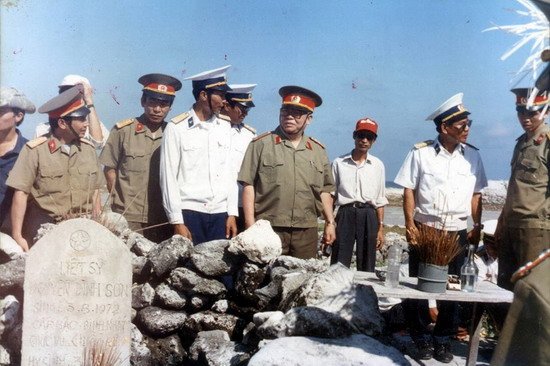 Tôi muốn con tôi được rèn luyện trong quân đội
