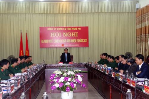 Tiếp tục thực hiện “Năm kỷ luật, kỷ cương”, xây dựng đơn vị an toàn