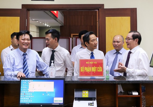 Bộ Nội vụ Rà soát, cắt giảm nhiều thủ tục hành chính