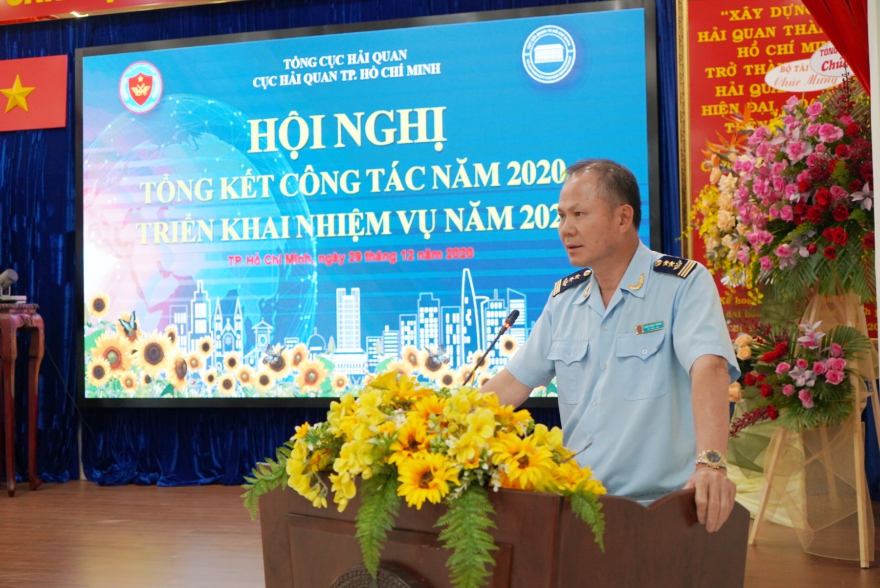 Cục Hải quan TP HCM Thu ngân sách giảm do tác động của dịch COVID-19