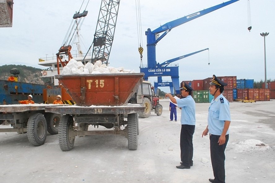 Tổng cục Hải quan giải quyết vướng mắc mặt hàng đá vôi xuất khẩu
