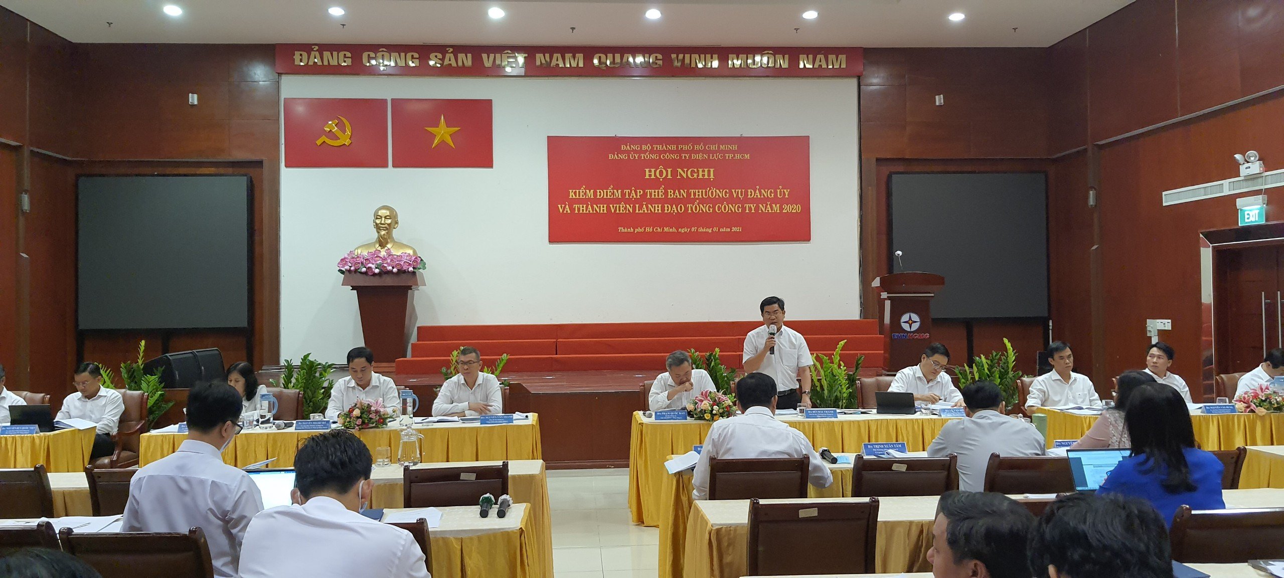 Xây dựng Đảng bộ TCT Điện lực TP Hồ Chí Minh trong sạch, vững mạnh