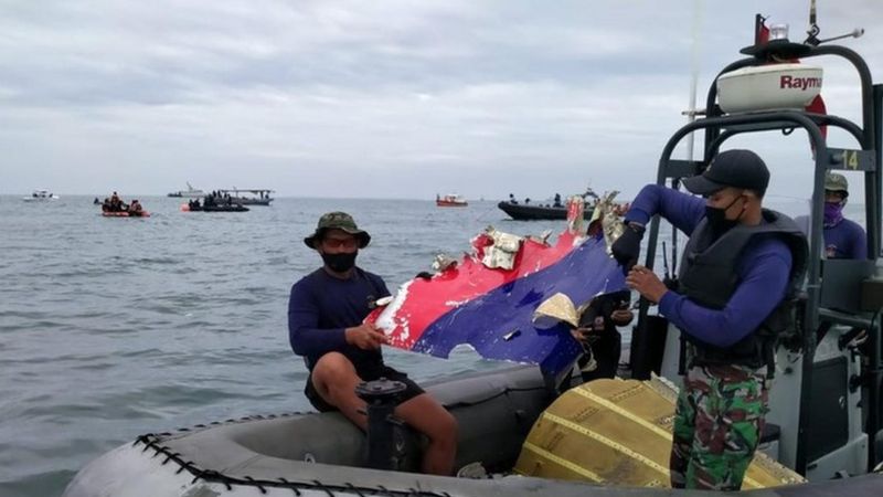 Điện chia buồn máy bay của hãng hàng không Sriwijaya Air, Indonesia gặp nạn