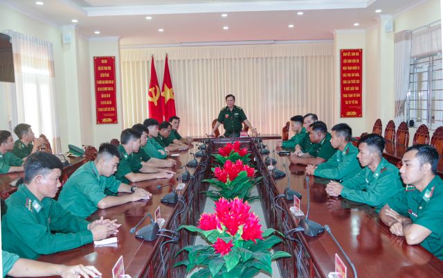 Sóc Trăng Tăng cường chiến sĩ bảo vệ biên giới và chống dịch COVID-19