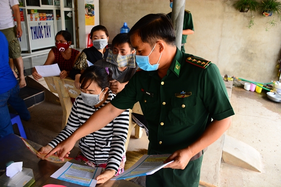 Chống dịch tuyến biên giới giáp với Campuchia