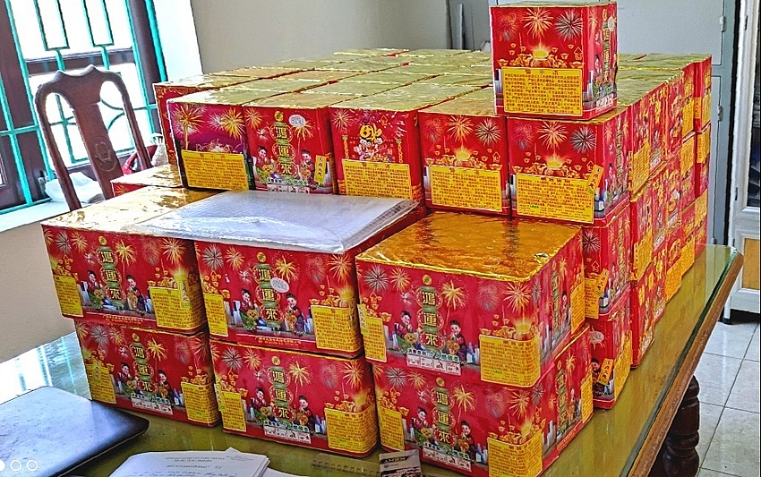 Bắc Ninh Thu giữ hơn 100 bệ pháo hoa nổ