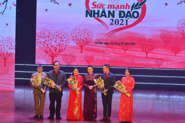 Hội Chữ thập đỏ Việt Nam phát huy truyền thống, đi đầu trong hoạt động nhân đạo