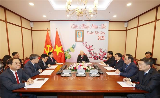 Tổng Bí thư, Chủ tịch nước Nguyễn Phú Trọng điện đàm với Tổng Bí thư Lào Thongloun Sisoulith
