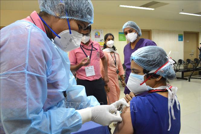 Ấn Độ triển khai chiến dịch tiêm vaccine COVID-19 lớn nhất thế giới